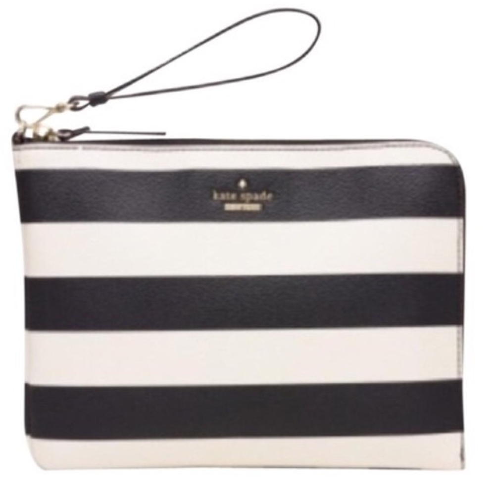 Kate Spade Everpurse with interior charging dock